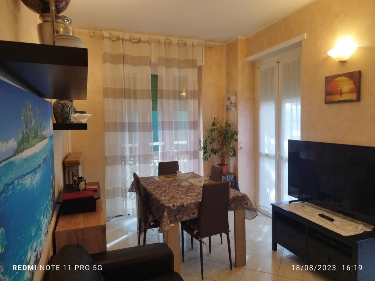 Vercelli Holiday House Турин Экстерьер фото