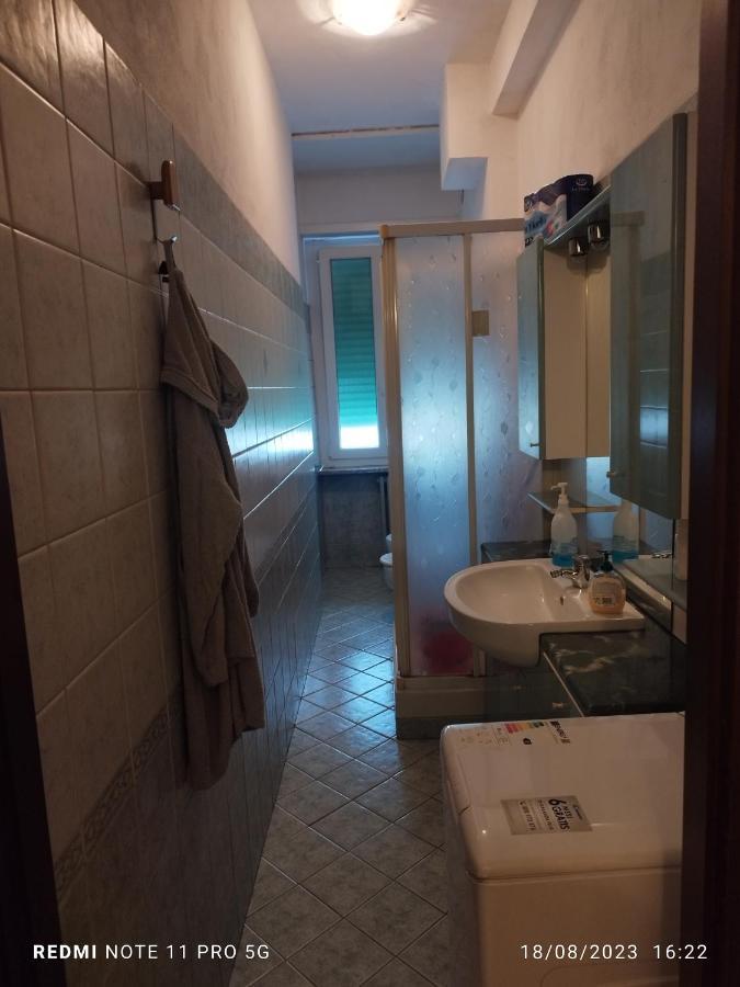 Vercelli Holiday House Турин Экстерьер фото
