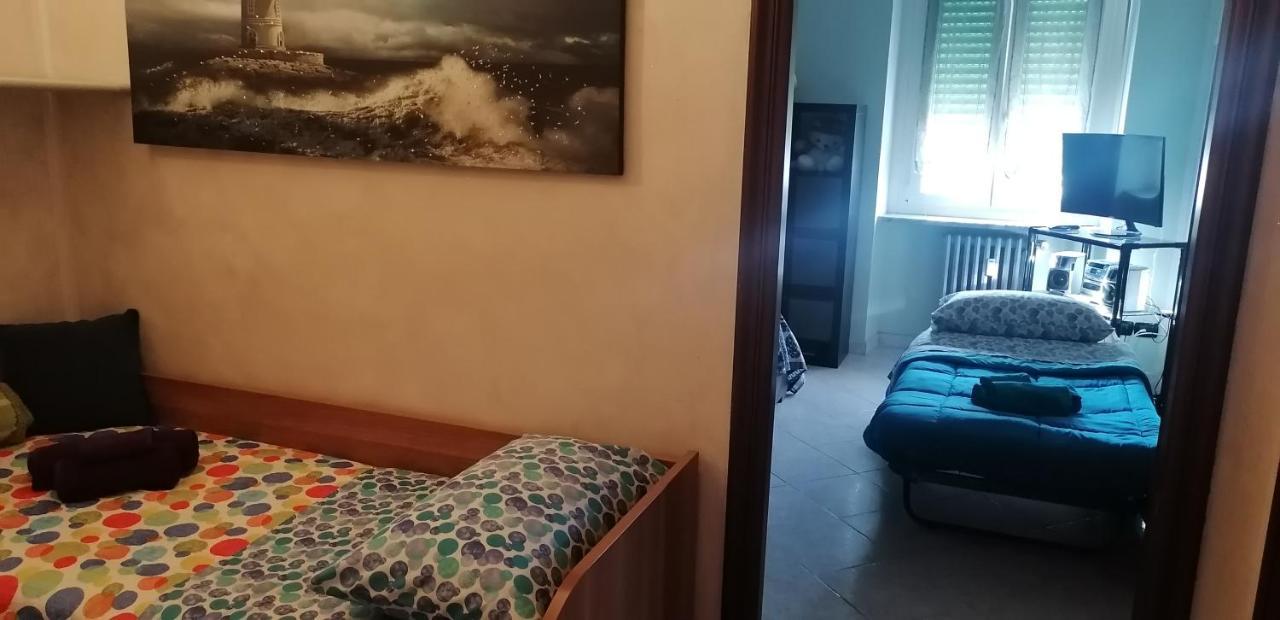 Vercelli Holiday House Турин Экстерьер фото